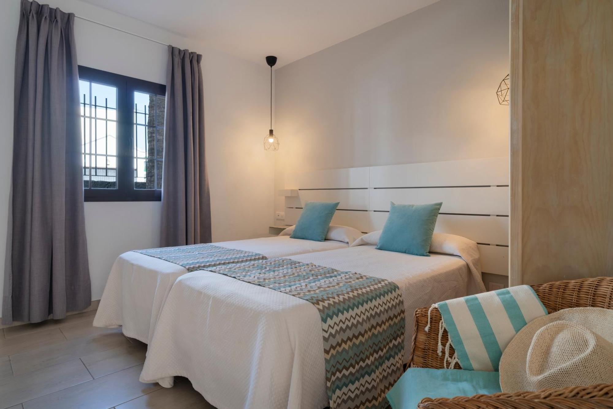 Apartamentos Fayna Puerto del Carmen  Exterior photo
